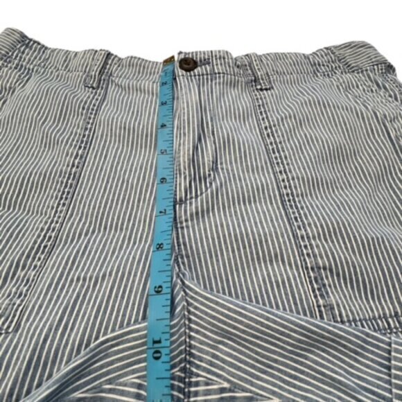 🛍️2 for $25 Sale🛍️Gap Womens Shorts‎ 8 Blue White Stretch Chino Striped Casual - Picture 6 of 10